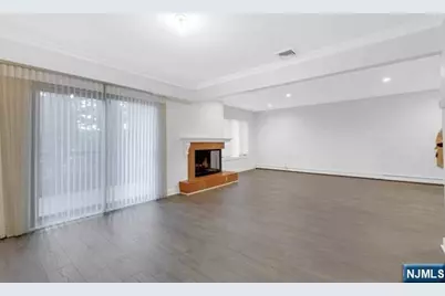 109 E Palisade Avenue 2 #2, Englewood, NJ 07631 - Photo 14