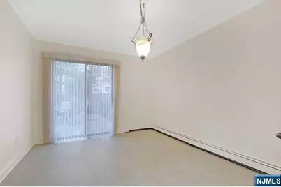 109 E Palisade Avenue 2 #2, Englewood, NJ 07631 - Photo 10