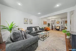 214 Levinberg Ln, Wayne, NJ 07470 - Photo 10