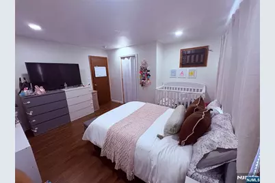 344 Valley Brook Avenue 1 #1, Lyndhurst Township, NJ 07071 - Photo 12