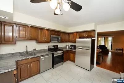477 Piermont Avenue T477 #T477, River Vale Township, NJ 07675 - Photo 14