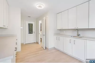 1050 Ramapo Valley Road, Mahwah, NJ 07430 - Photo 14