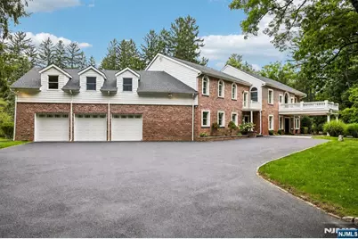 1050 Ramapo Valley Road, Mahwah, NJ 07430 - Photo 2