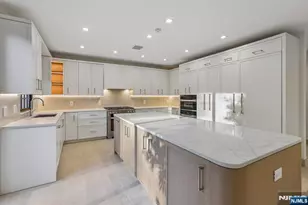 1050 Ramapo Valley Rd, Mahwah, NJ 07430 - Photo 16