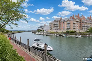 202 W Shearwater Ct Ph-51, Jersey City, NJ 07305 - Photo 44