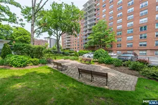 301 Beech Street 11H, Hackensack, NJ 07601 - Photo 32