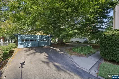 156 Cornell Avenue, Hawthorne, NJ 07506 - Photo 4