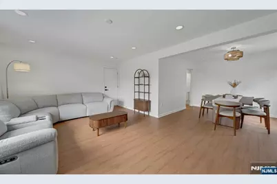 726 Saddle River Road, Saddle Brook Township, NJ 07663 - Photo 6