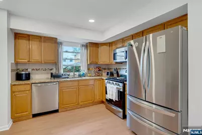 726 Saddle River Road, Saddle Brook Township, NJ 07663 - Photo 10