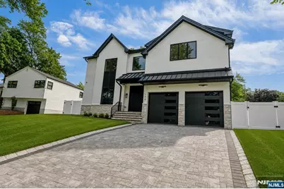 190 Denver Road, Paramus, NJ 07652 - Photo 2