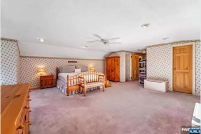 20 Colonial Road, Emerson, NJ 07630 - Photo 22