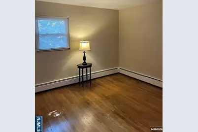 264 Lawton Avenue 1 #1, Cliffside Park, NJ 07010 - Photo 12