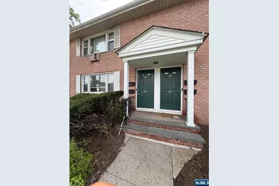 60 Columbia Avenue 25 #25, Dumont, NJ 07628 - Photo 10