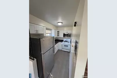 60 Columbia Avenue 25 #25, Dumont, NJ 07628 - Photo 2