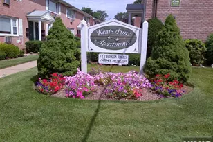 60 Columbia Ave 25, Dumont, NJ 07628 - Photo 2