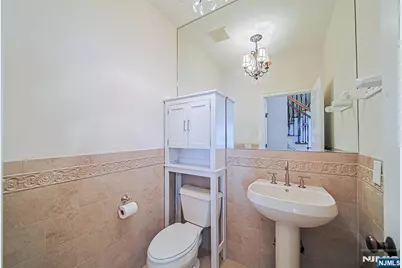 2462 3rd Street 2462 #2462, Fort Lee, NJ 07024 - Photo 16