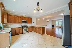 2462 3rd Street 2462, Fort Lee, NJ 07024 - Photo 12