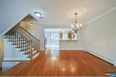 2462 3rd Street 2462 #2462, Fort Lee, NJ 07024 - Photo 8