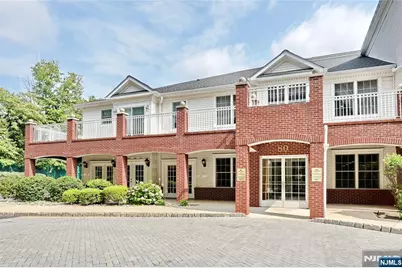80 Ridgewood Road 117 #117, Washington Township, NJ 07676 - Photo 2
