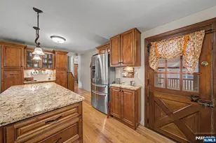 41 Poplar St, Oakland, NJ 07436 - Photo 14