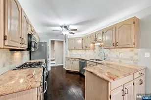2 Parkside Terrace 2A, Woodland Park, NJ 07424 - Photo 8