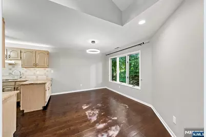 2 Parkside Terrace 2A #2A, Woodland Park, NJ 07424 - Photo 12
