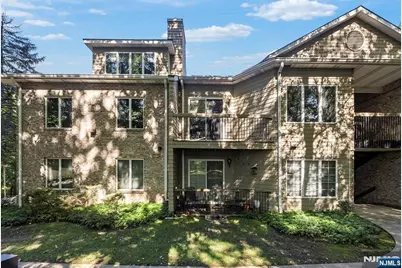 2 Parkside Terrace 2A #2A, Woodland Park, NJ 07424 - Photo 2