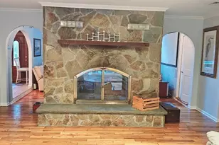 20 Parker Pl, Saddle River, NJ 07458 - Photo 8