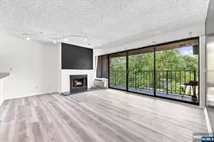 55 Clinton Pl 404, Hackensack, NJ 07601 - Photo 2