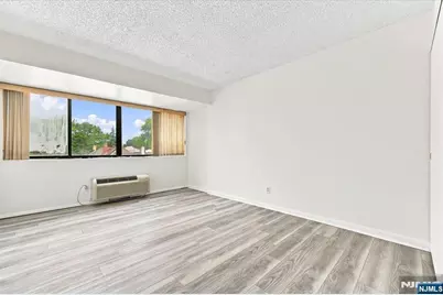 55 Clinton Place 404 #404, Hackensack, NJ 07601 - Photo 20