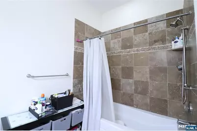 1209 The Plaza, Tenafly, NJ 07670 - Photo 18