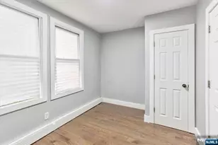 20 Edwin Pl, Newark, NJ 07112 - Photo 16