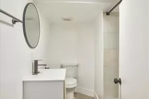22 Edwin Pl, Newark, NJ 07112 - Photo 32