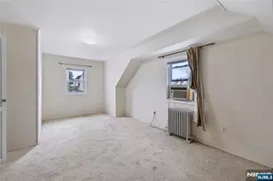111 Paterson Ave, Hasbrouck Heights, NJ 07604 - Photo 6