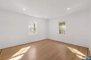 526 Dewey Ave, Cliffside Park, NJ 07010 - Photo 24