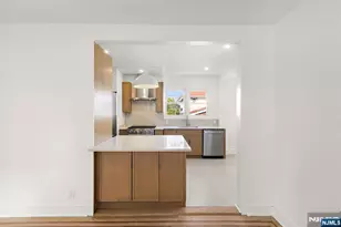 526 Dewey Ave, Cliffside Park, NJ 07010 - Photo 14