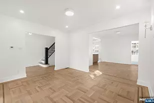526 Dewey Ave, Cliffside Park, NJ 07010 - Photo 8