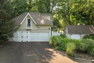128 Westervelt Ave, Tenafly, NJ 07670 - Photo 32