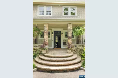 128 Westervelt Avenue, Tenafly, NJ 07670 - Photo 4