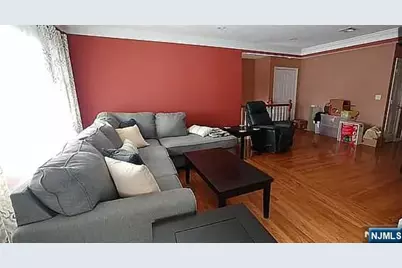 91 Kossuth Street, Wallington, NJ 07057 - Photo 4