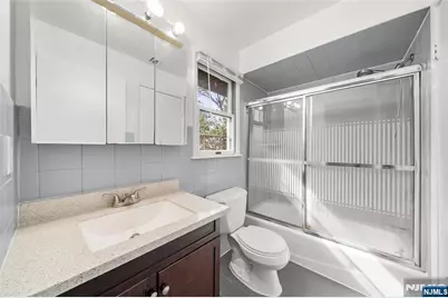 408 Elizabeth Street A #A, Fort Lee, NJ 07024 - Photo 22