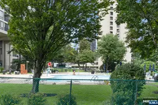 2 Horizon Horizon Road 816, Fort Lee, NJ 07024 - Photo 30