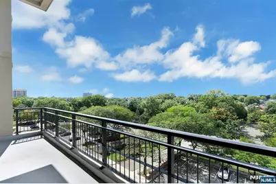 2 Horizon Road 816 #816, Fort Lee, NJ 07024 - Photo 2