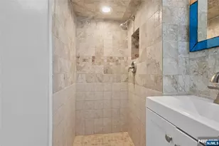26 Dapp Ct, Elmwood Park, NJ 07407 - Photo 20