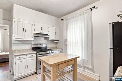 35 Grove Terrace, Irvington, NJ 07111 - Photo 10