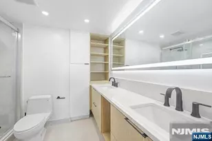 1077 River Road 602, Edgewater, NJ 07020 - Photo 12