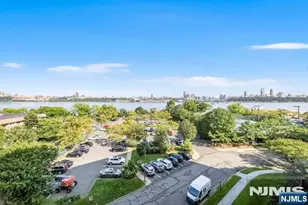 1077 River Road 602, Edgewater, NJ 07020 - Photo 16