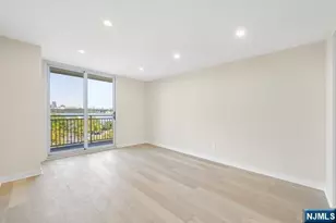 1077 River Road 602, Edgewater, NJ 07020 - Photo 10
