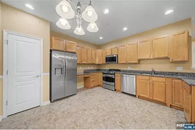 2116 Warrens Way, Wanaque, NJ 07465 - Photo 8