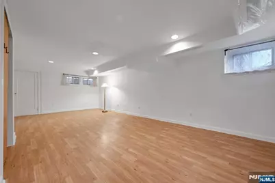 497 Oakdene Avenue, Ridgefield, NJ 07657 - Photo 24